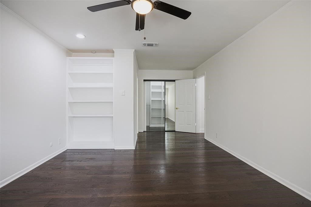 5614 Indian Circle, Houston, TX 77056 5614 Indian Circle, Houston, TX 77056