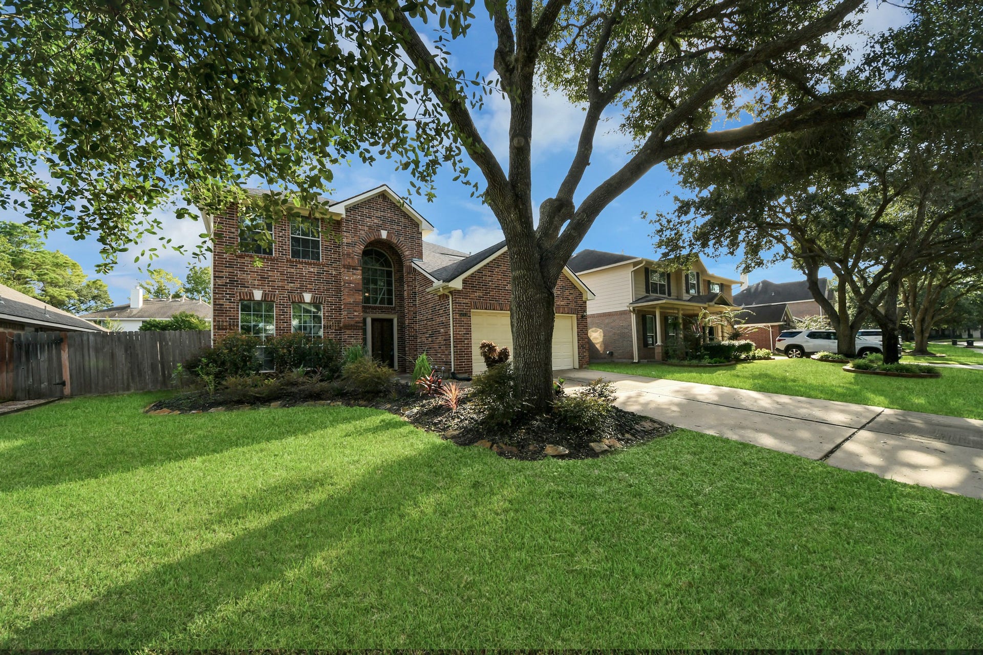 5211 Windcrest Court, Katy, TX 77450 5211 Windcrest Court, Katy, TX 77450