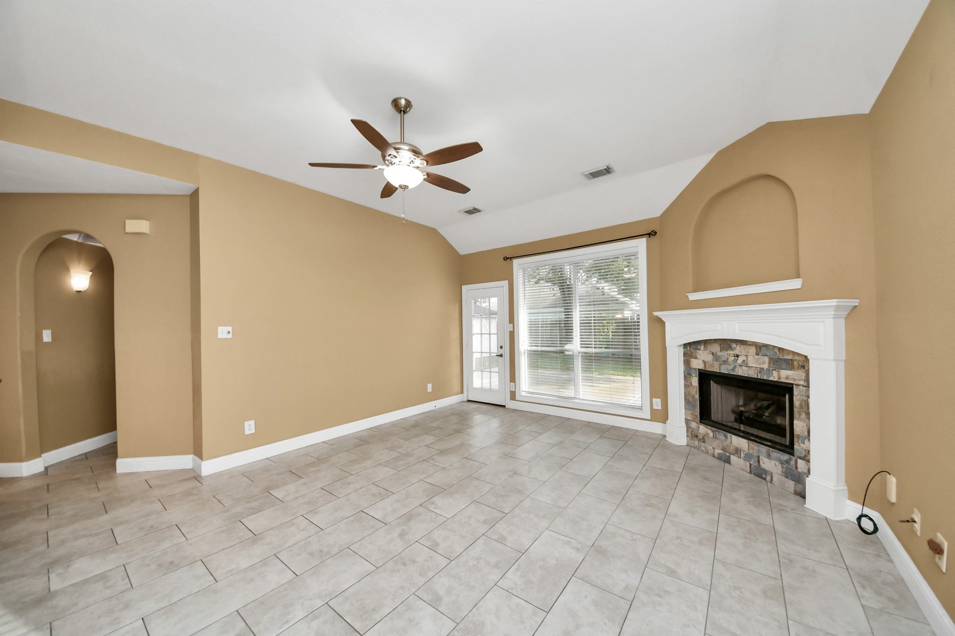 5211 Windcrest Court, Katy, TX 77450 5211 Windcrest Court, Katy, TX 77450