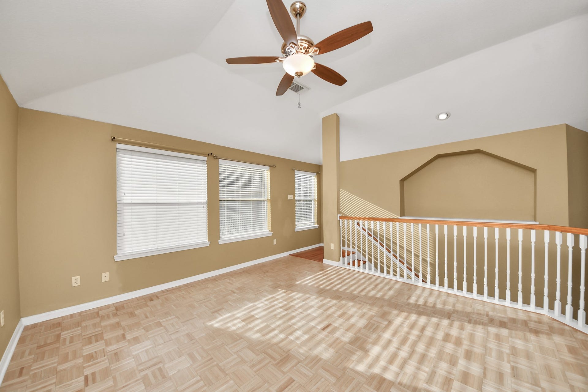 5211 Windcrest Court, Katy, TX 77450 5211 Windcrest Court, Katy, TX 77450