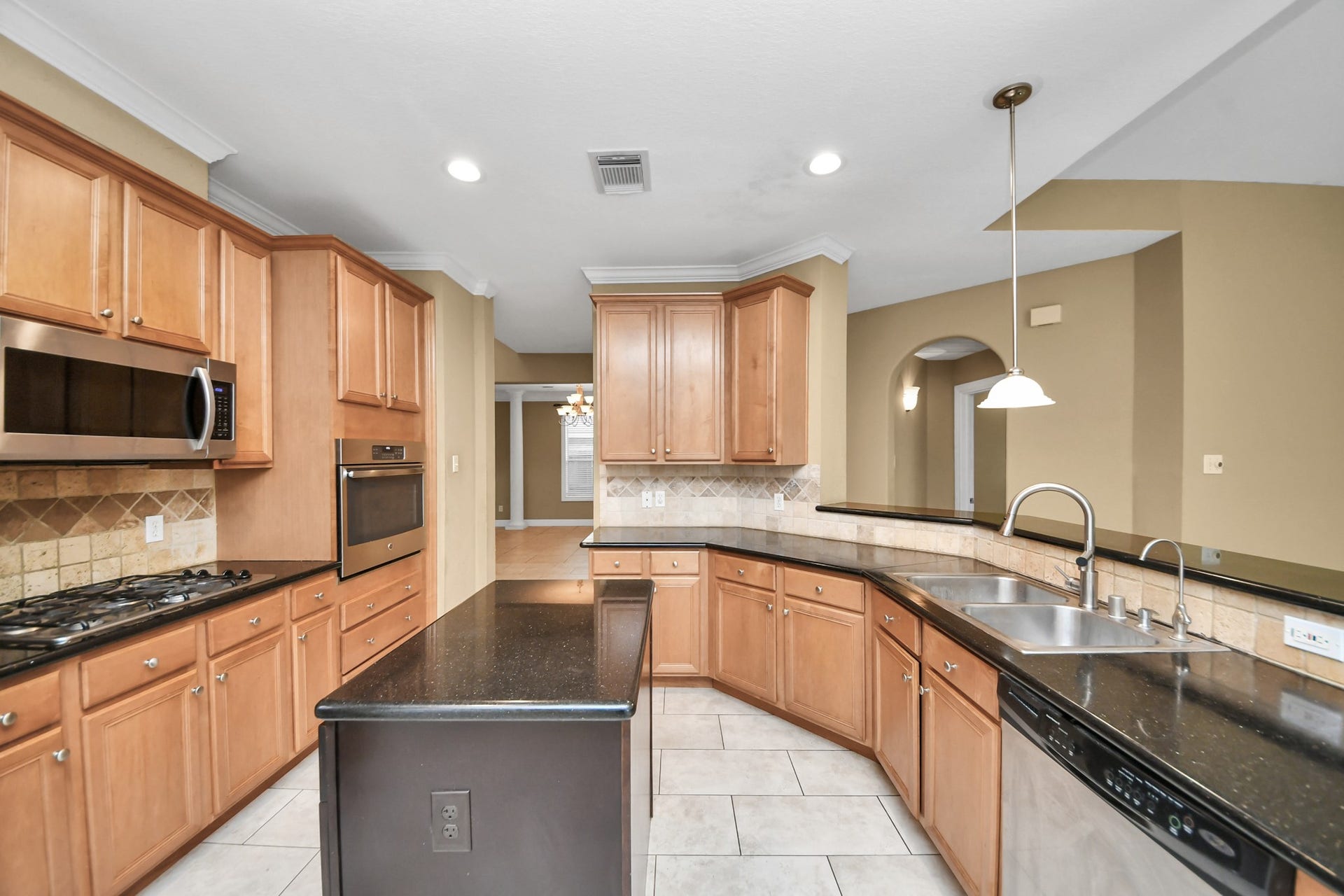 5211 Windcrest Court, Katy, TX 77450 5211 Windcrest Court, Katy, TX 77450