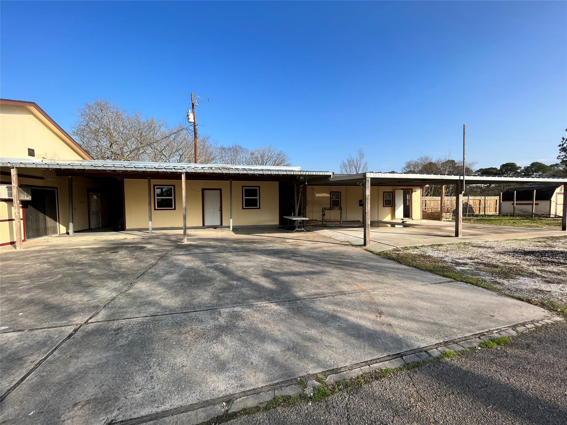 5104 39th Street, #3, Dickinson, TX 77539