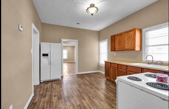 722 W Broad Street, Freeport, TX 77541 722 W Broad Street, Freeport, TX 77541