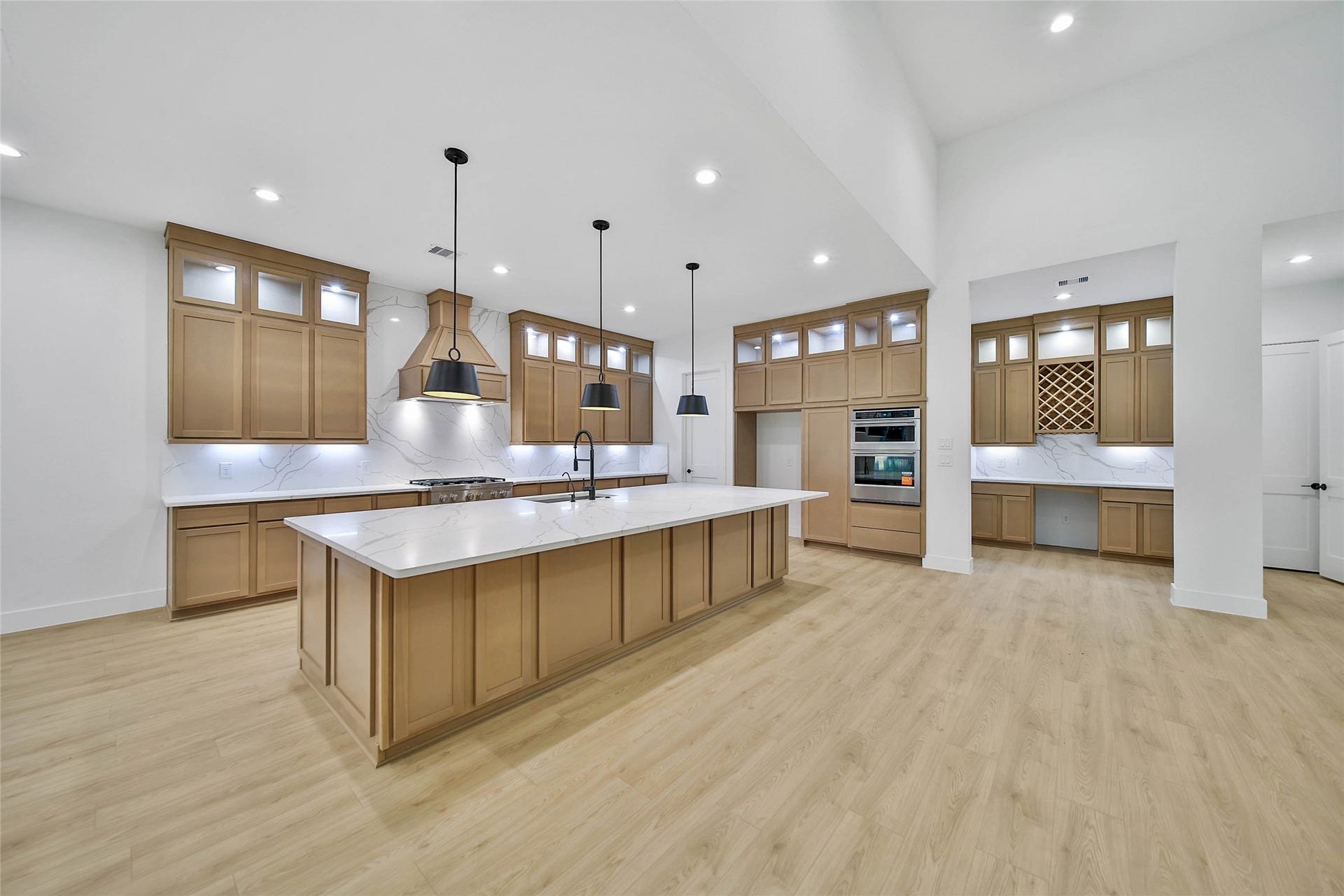 352 Louvenia Court, Pinehurst, TX 77362 352 Louvenia Court, Pinehurst, TX 77362
