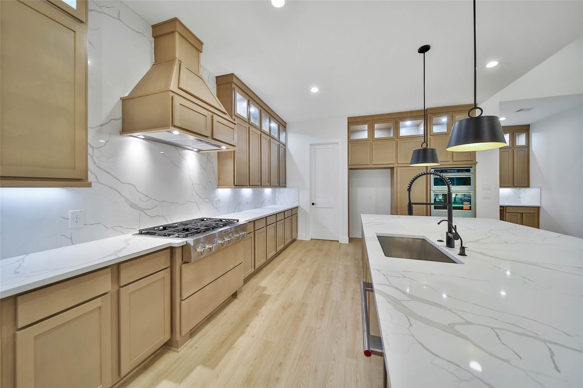 352 Louvenia Court, Pinehurst, TX 77362 352 Louvenia Court, Pinehurst, TX 77362