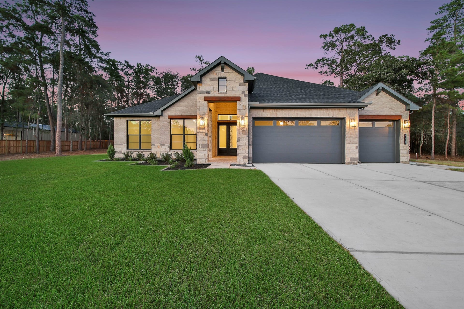 352 Louvenia Court, Pinehurst, TX 77362 352 Louvenia Court, Pinehurst, TX 77362