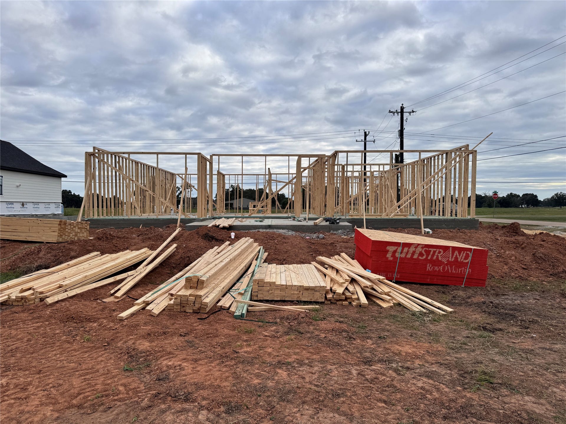 1580 Quarter Horse Trail, Angleton, TX 77515 Back side