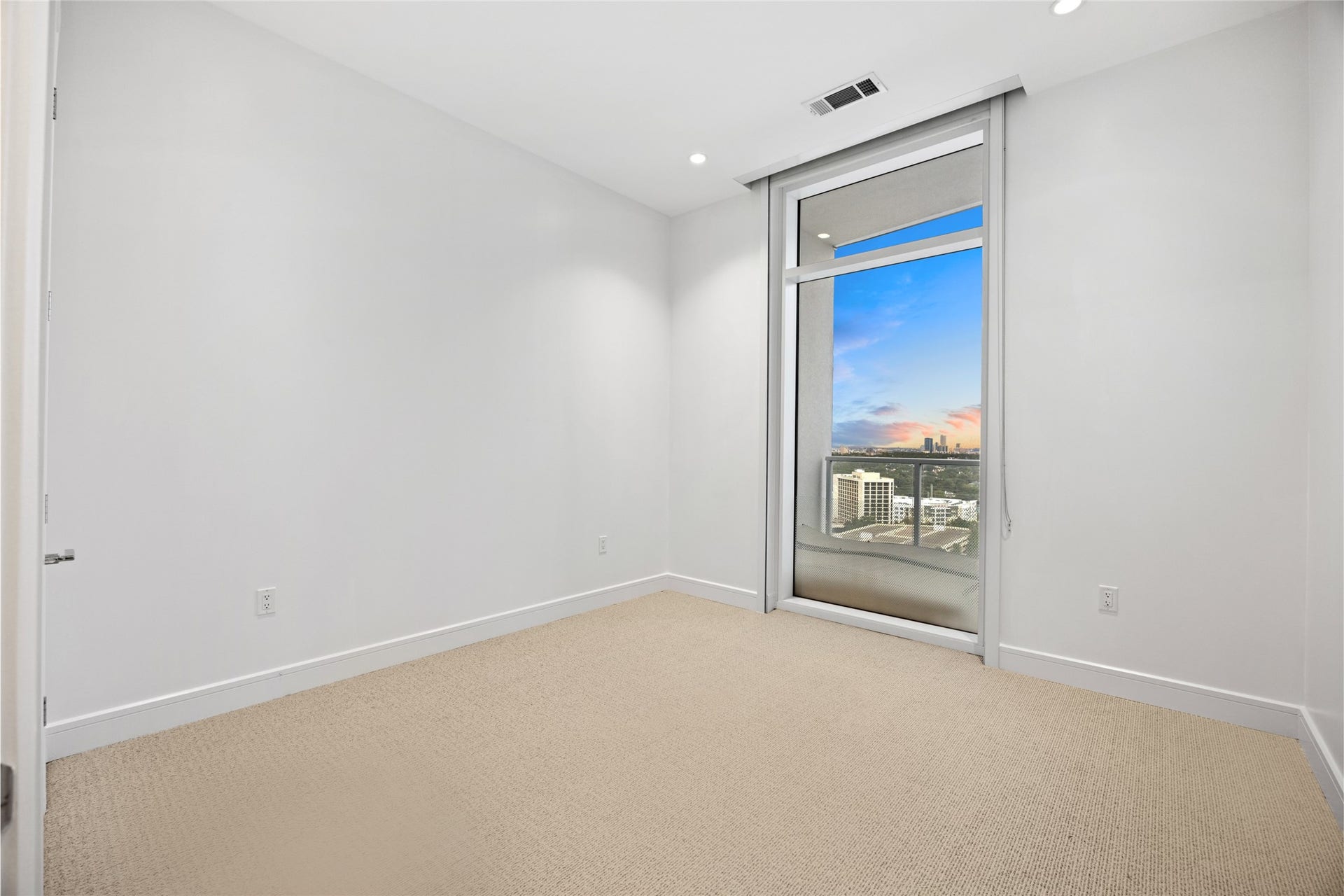 4521 San Felipe Street, #1903, Houston, TX 77027 4521 San Felipe Street, #1903, Houston, TX 77027