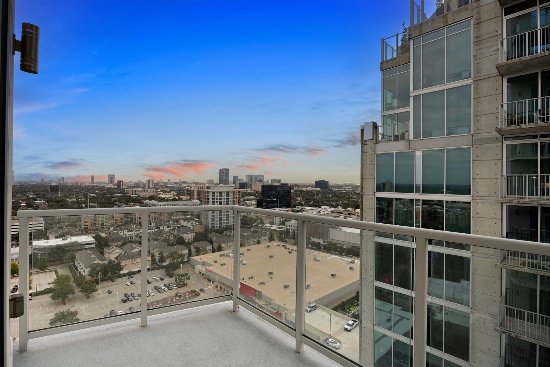 4521 San Felipe Street, #1903, Houston, TX 77027 4521 San Felipe Street, #1903, Houston, TX 77027