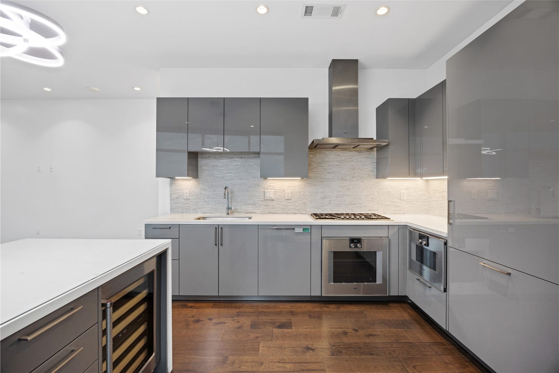 4521 San Felipe Street, #1903, Houston, TX 77027 4521 San Felipe Street, #1903, Houston, TX 77027