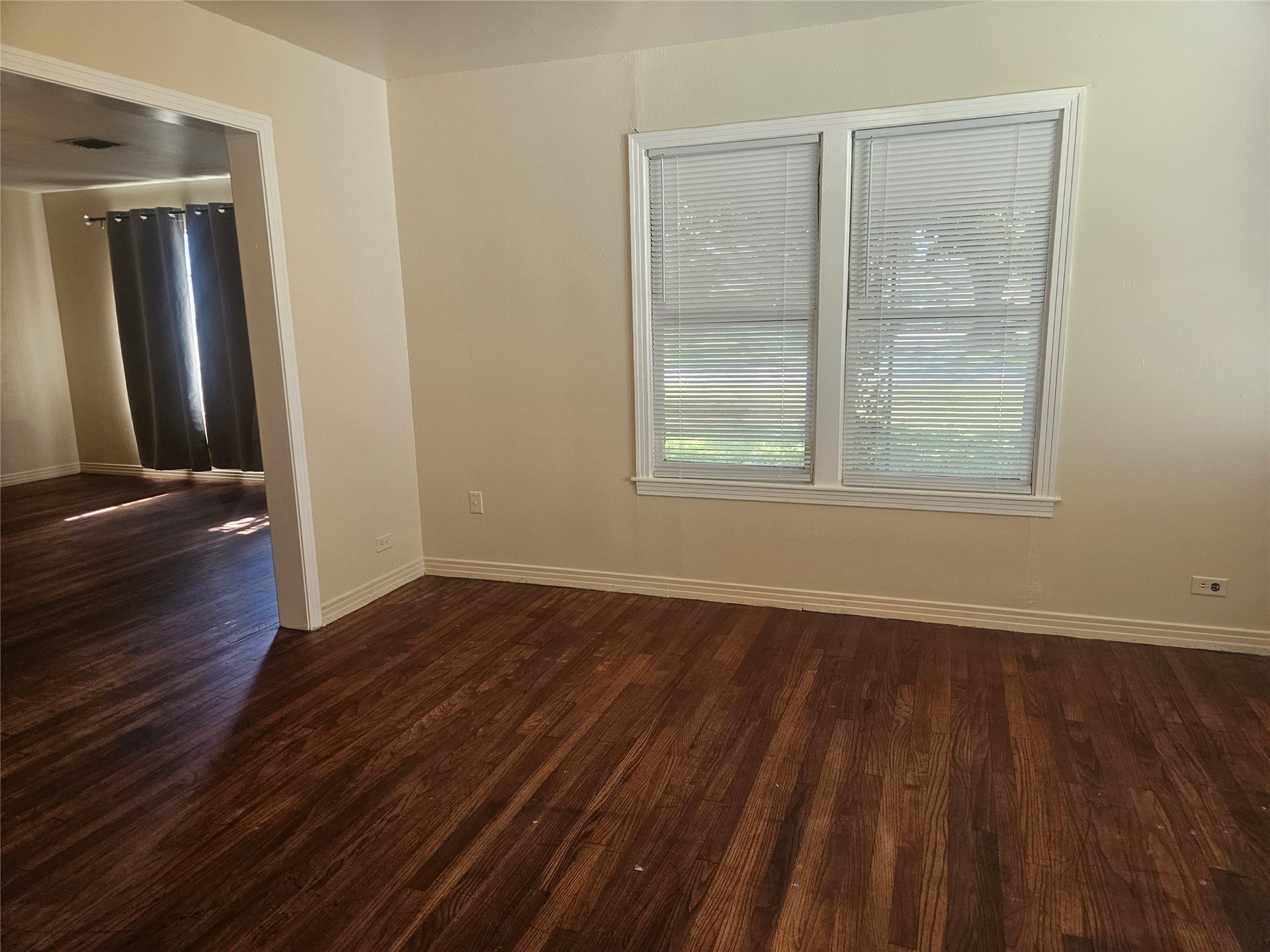 1219 Bernard Avenue, Rosenberg, TX 77471