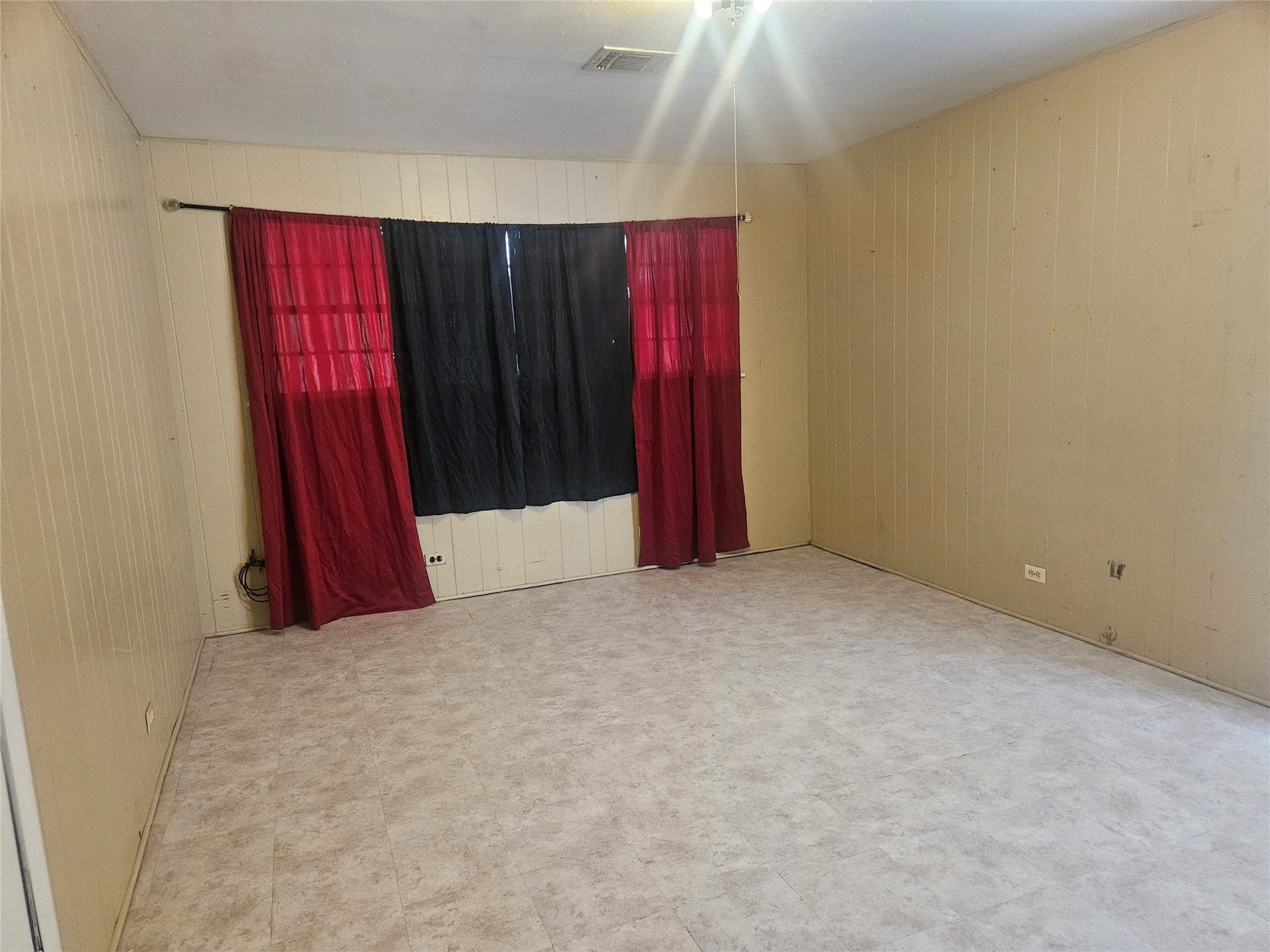 1219 Bernard Avenue, Rosenberg, TX 77471
