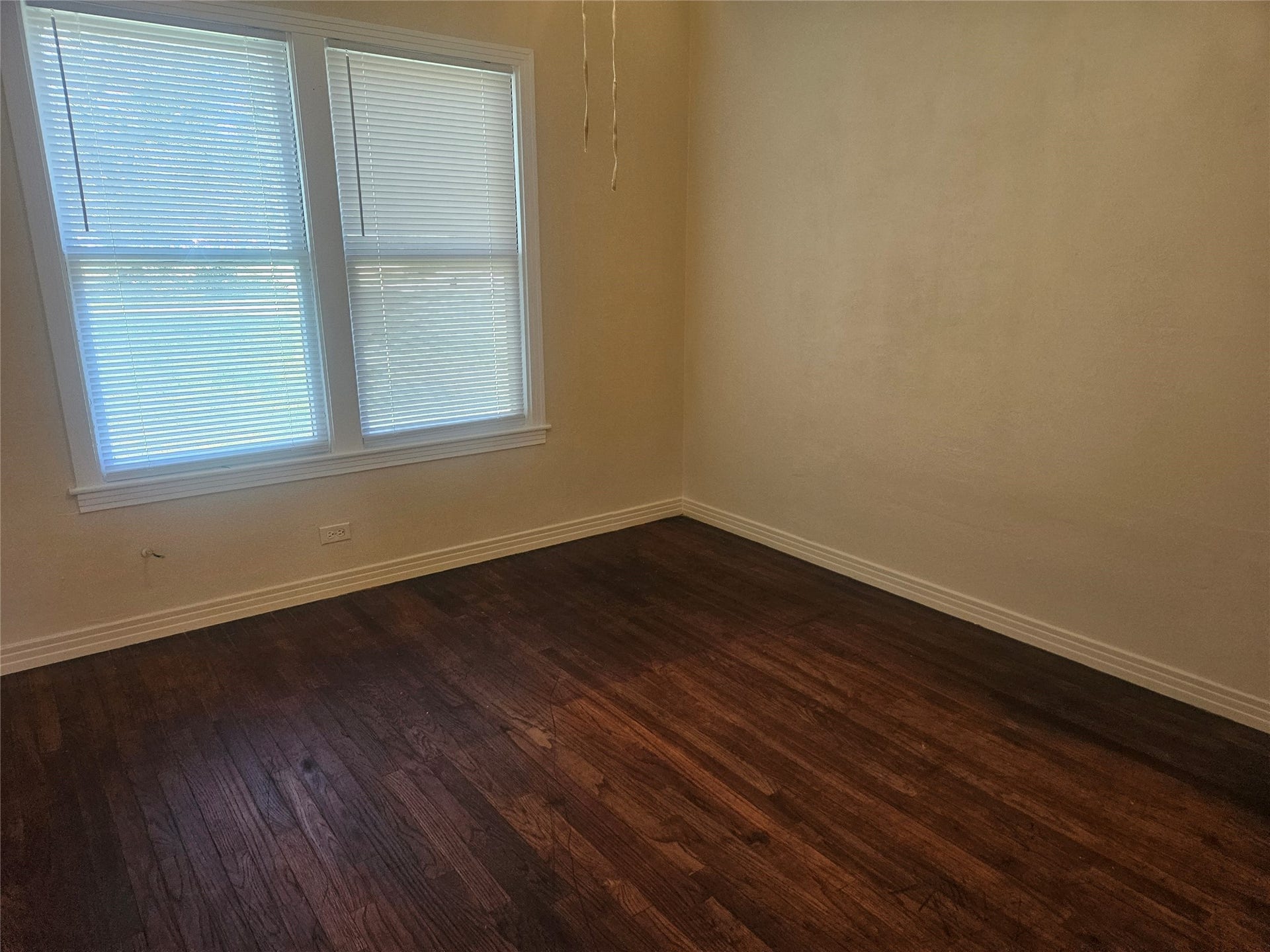 1219 Bernard Avenue, Rosenberg, TX 77471