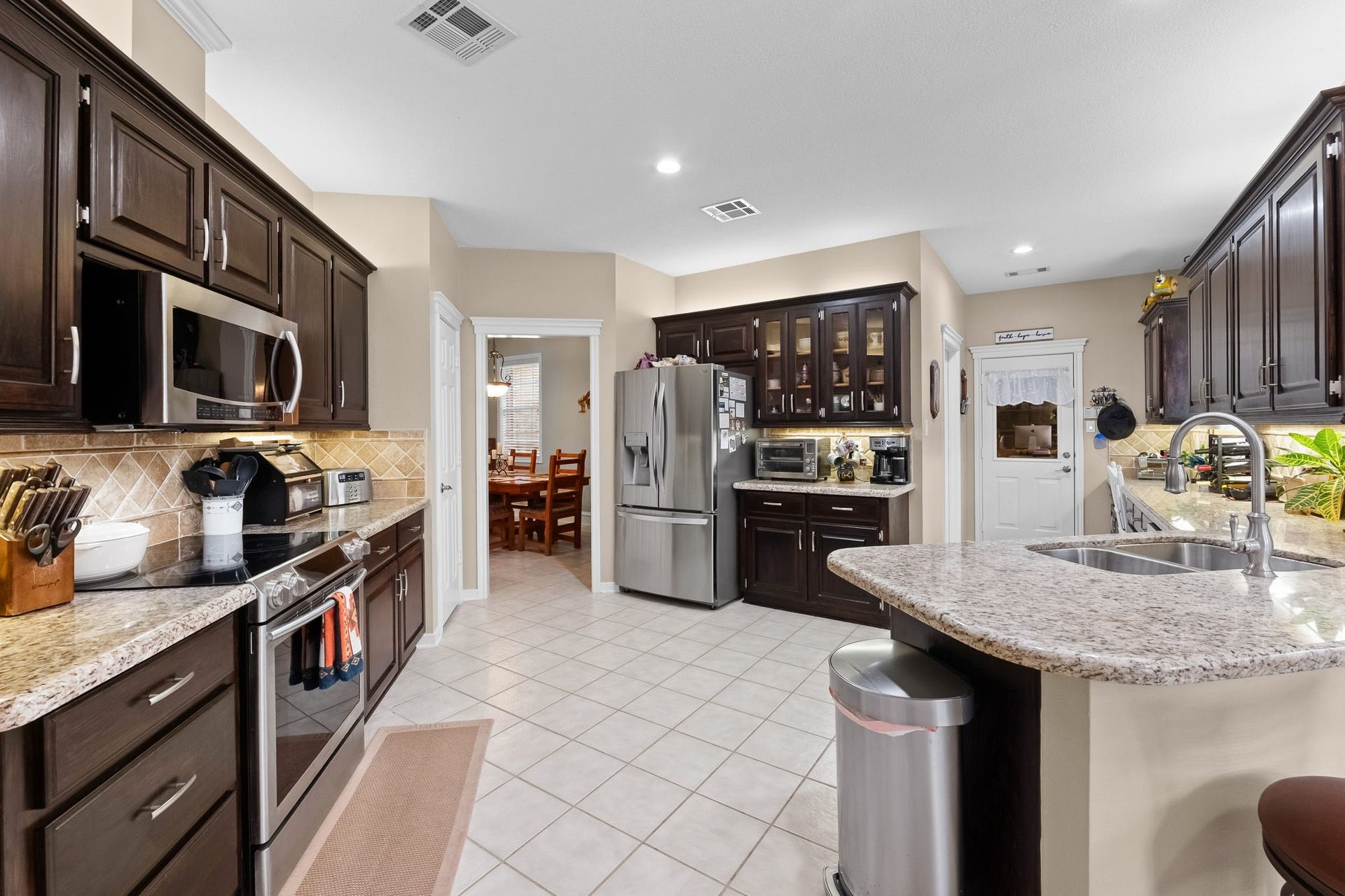 1702 Country Creek Court, Magnolia, TX 77354 1702 Country Creek Court, Magnolia, TX 77354