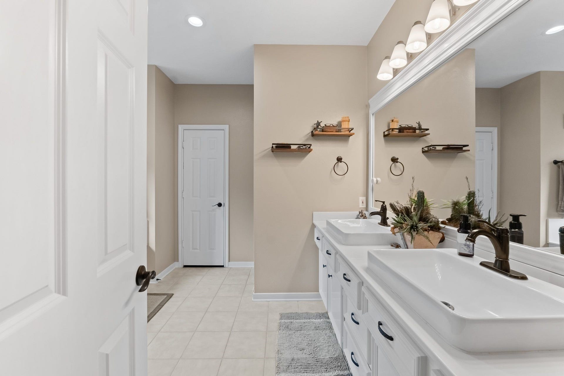 1702 Country Creek Court, Magnolia, TX 77354 1702 Country Creek Court, Magnolia, TX 77354