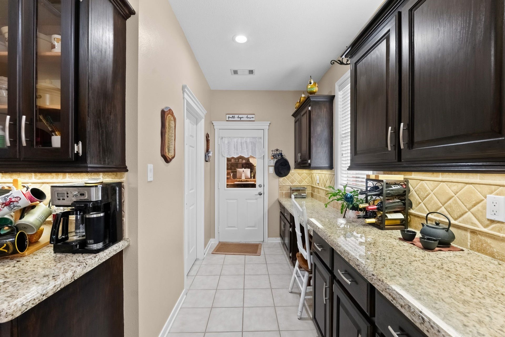 1702 Country Creek Court, Magnolia, TX 77354 1702 Country Creek Court, Magnolia, TX 77354