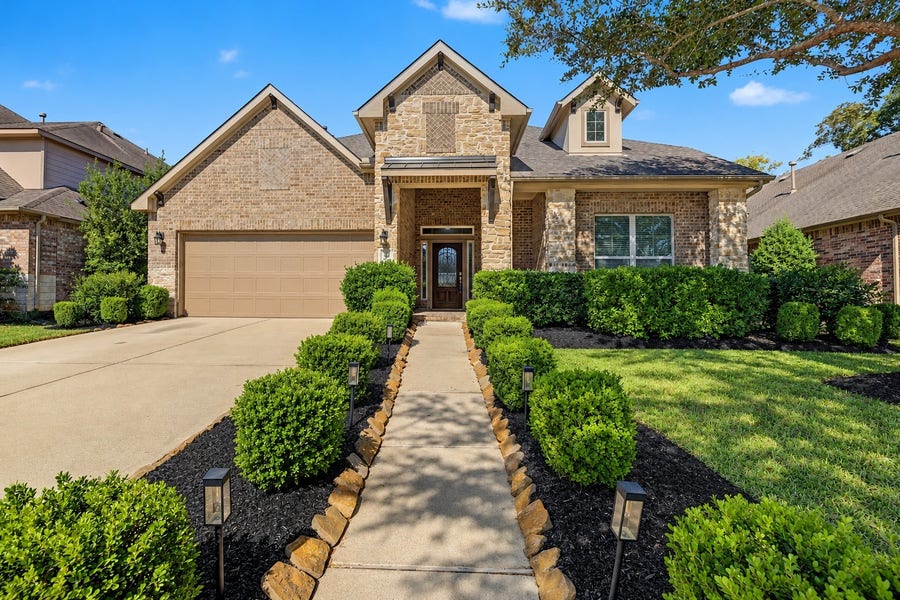 Property photo for 13 Assisi Way Lane, Missouri City, TX