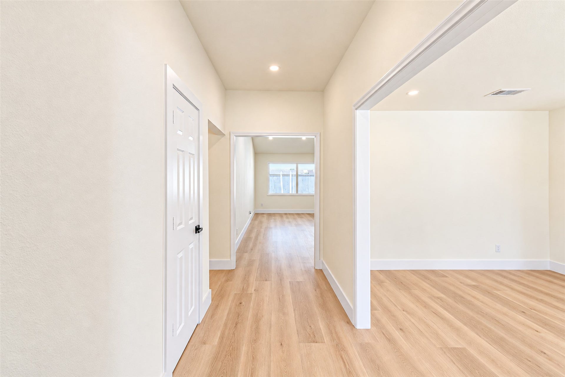 7623 Braes Meadow Drive, Houston, TX 77071 Modern elegance shines with new vinyl flooring, enhancing the bright and spacious appeal of every room.
