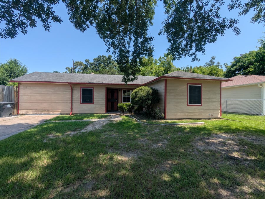 Property photo for 9129 Oak Knoll Lane, Houston, TX