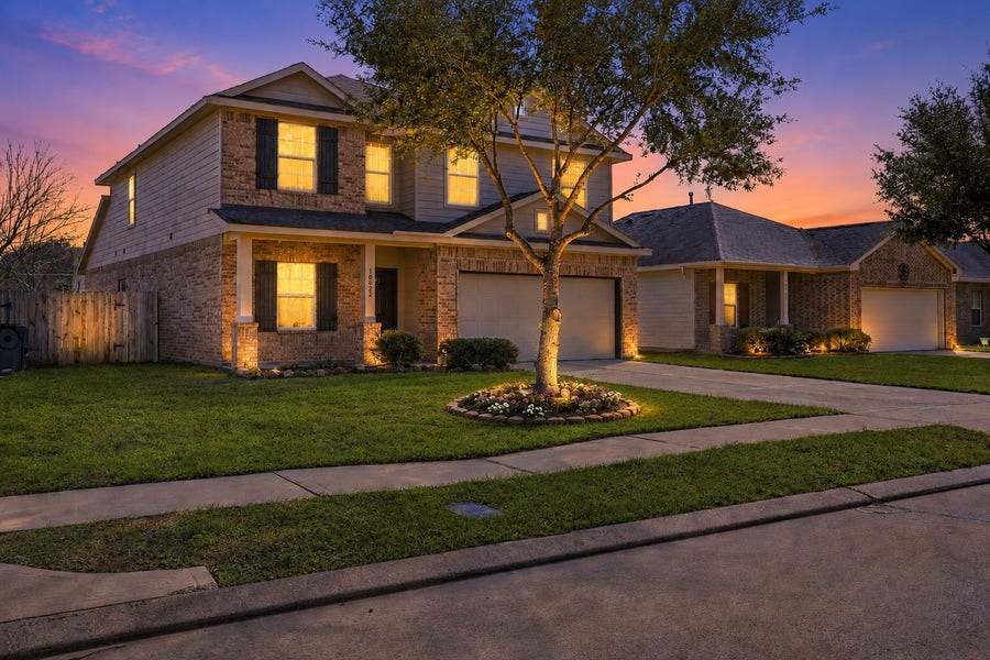 Property photo for 10922 Woodwind Shadows Drive, Cypress, TX