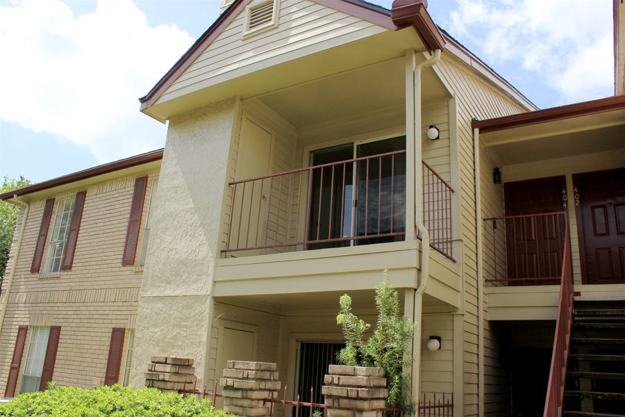 Property photo for 2120 El Paseo Street, #404, Houston, TX
