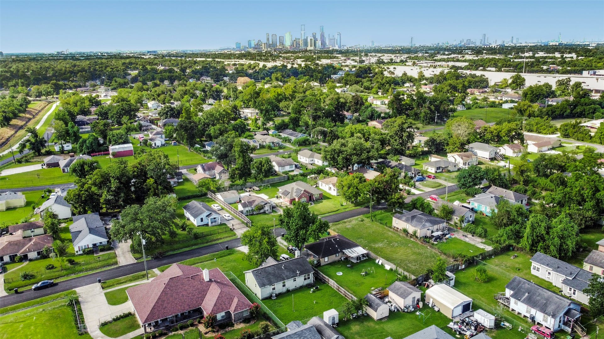3421 Hardie Street, Houston, TX 77026 3421 Hardie Street, Houston, TX 77026