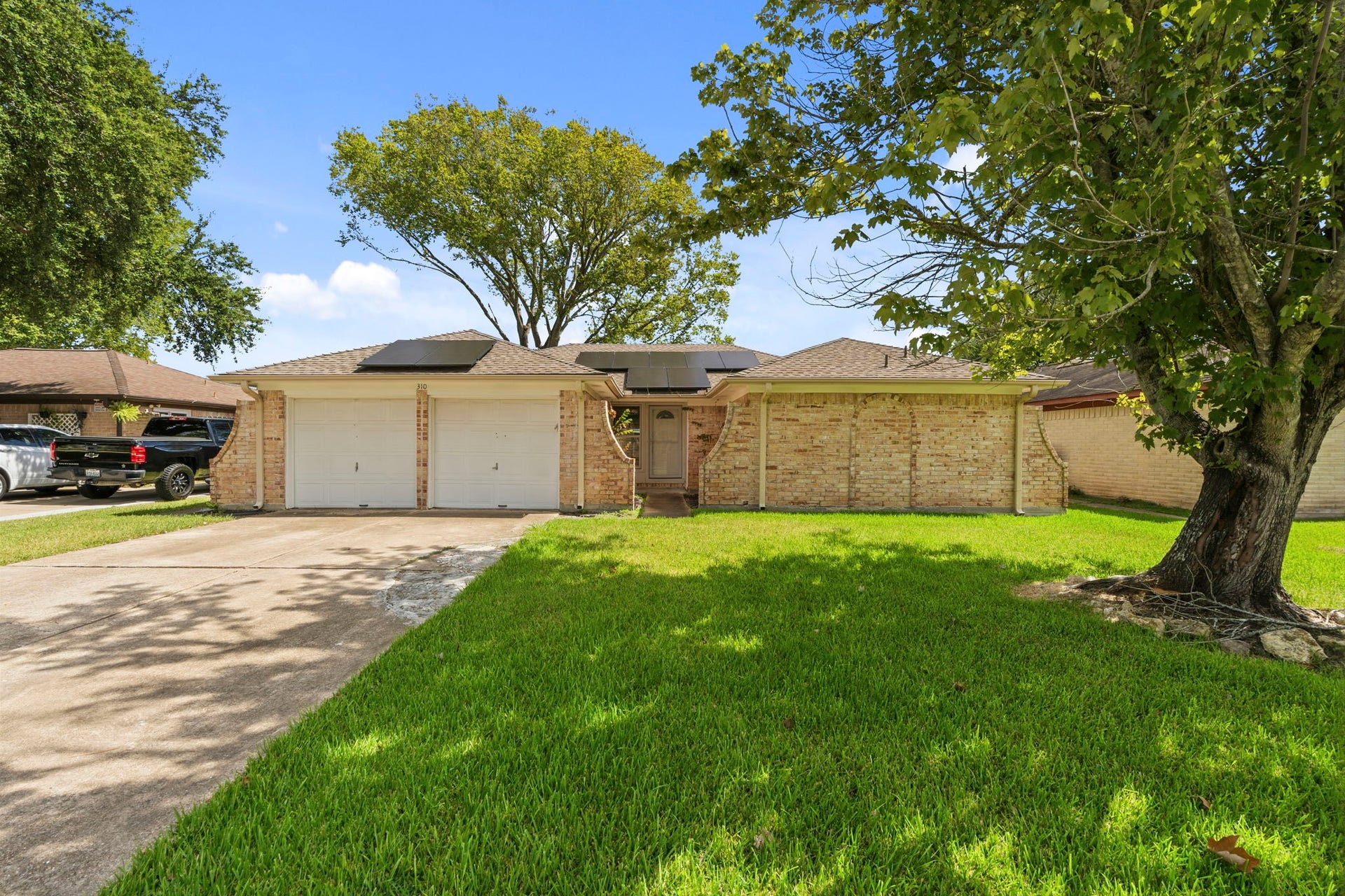 310 Windward Drive, League City, TX 77573 310 Windward Drive, League City, TX 77573