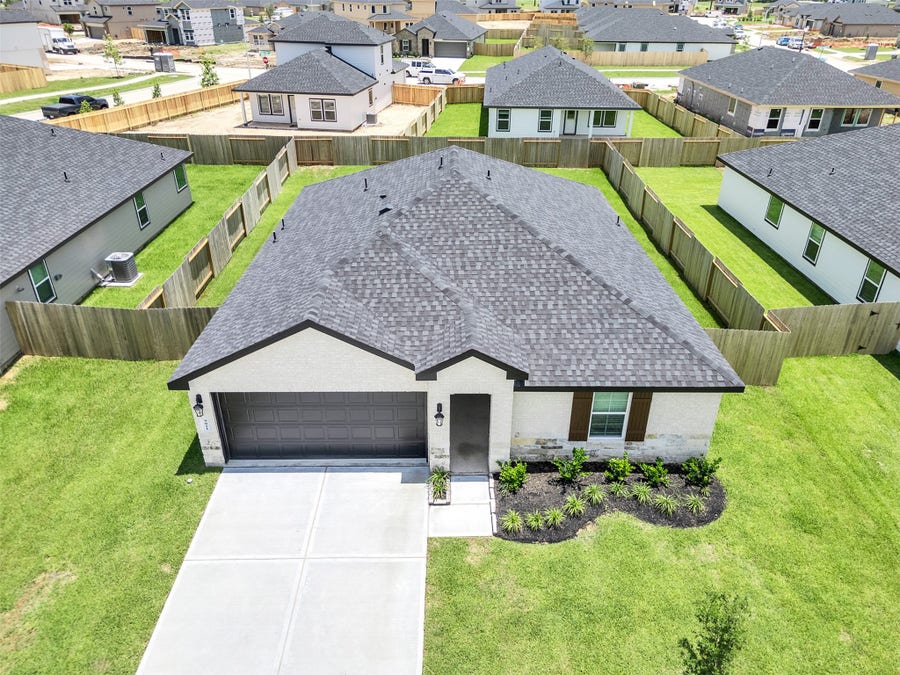 Property photo for 9011 Serene Haven Ln, Iowa Colony, TX