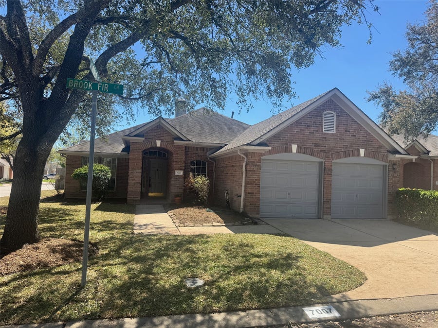 Property photo for 7007 Brookfir Lane, Houston, TX