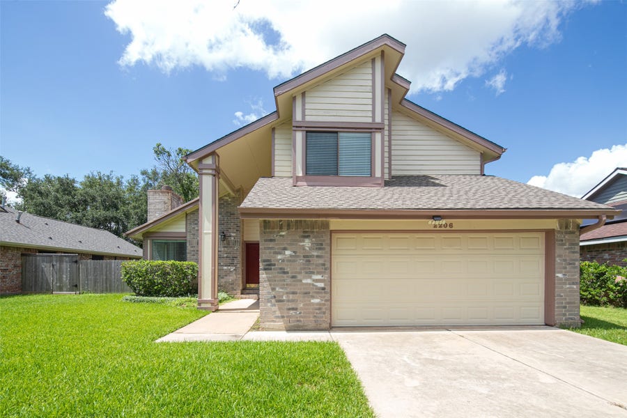 Property photo for 2206 Greencove Lane, Sugar Land, TX