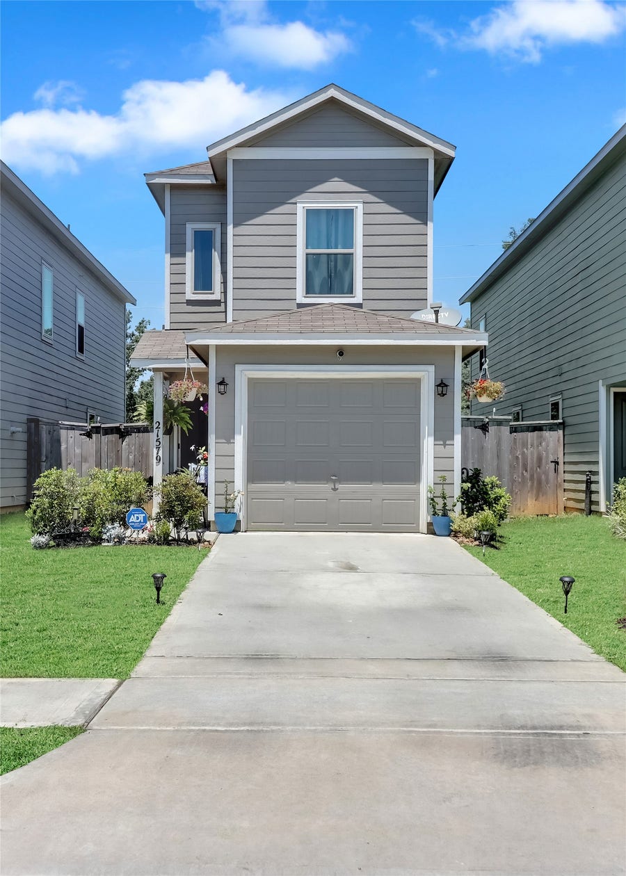 Property photo for 21579 Carosella Drive, New Caney, TX