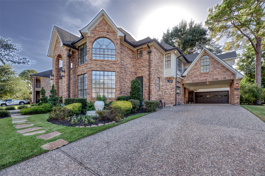 Property photo for 240 EDGEWOOD DR, Montgomery, TX