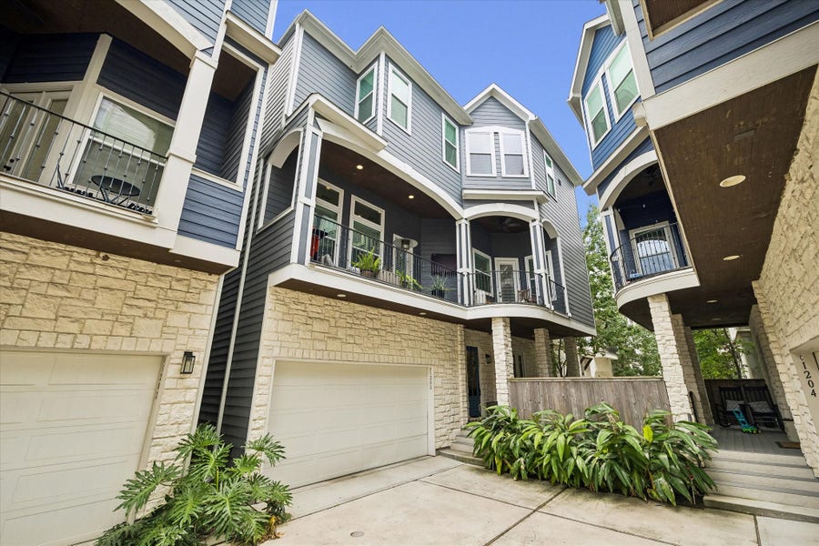 Property photo for 1202 W 16th Street, #C, Houston, TX