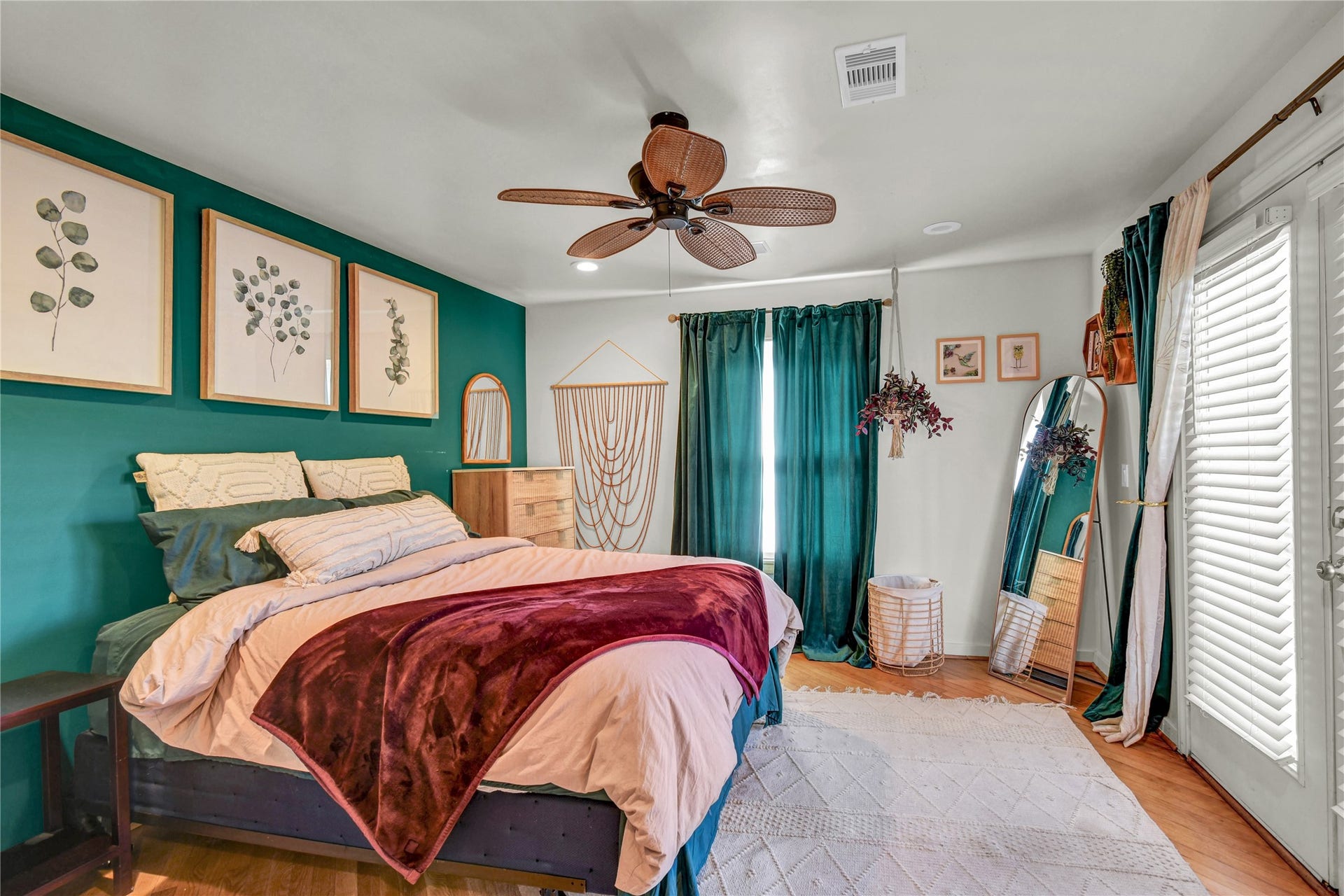 428 S Lazy Lane, Clute, TX 77531 428 S Lazy Lane, Clute, TX 77531
