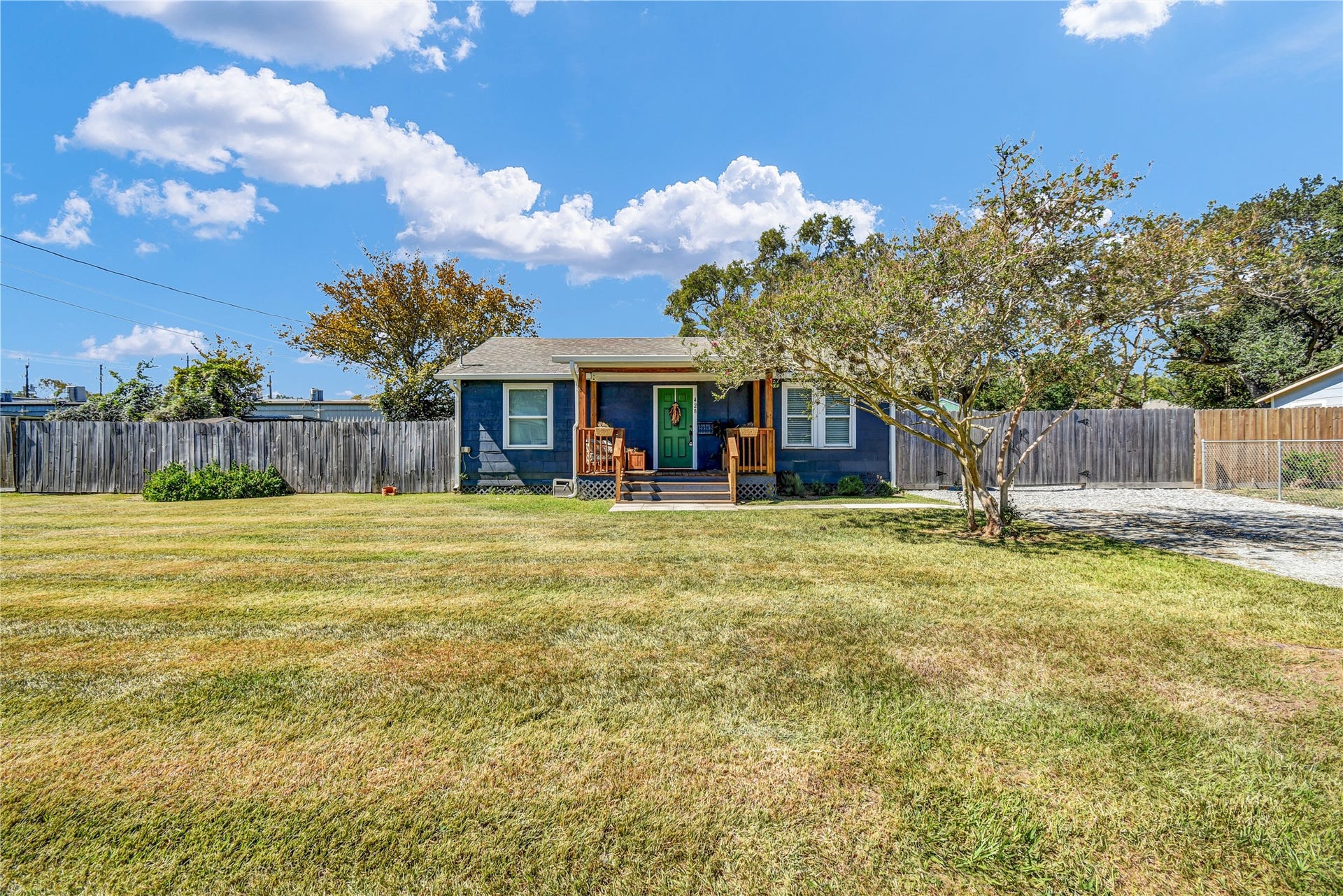 428 S Lazy Lane, Clute, TX 77531 428 S Lazy Lane, Clute, TX 77531