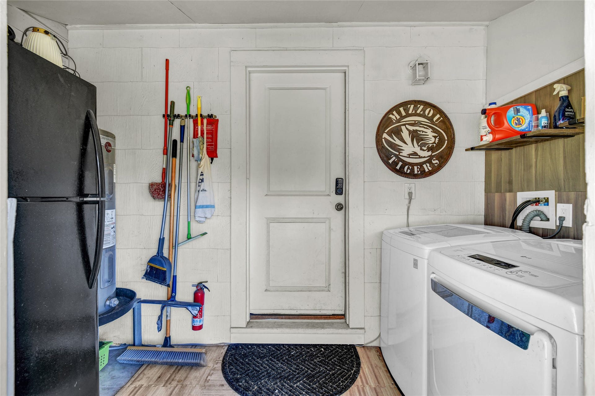 428 S Lazy Lane, Clute, TX 77531 428 S Lazy Lane, Clute, TX 77531