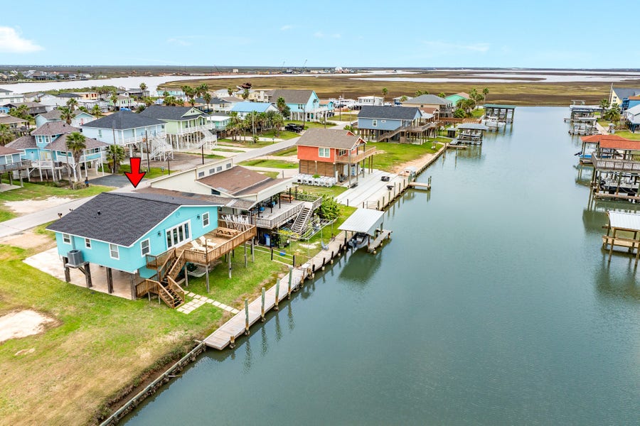 Property photo for 306 Pompano Lane, Surfside Beach, TX
