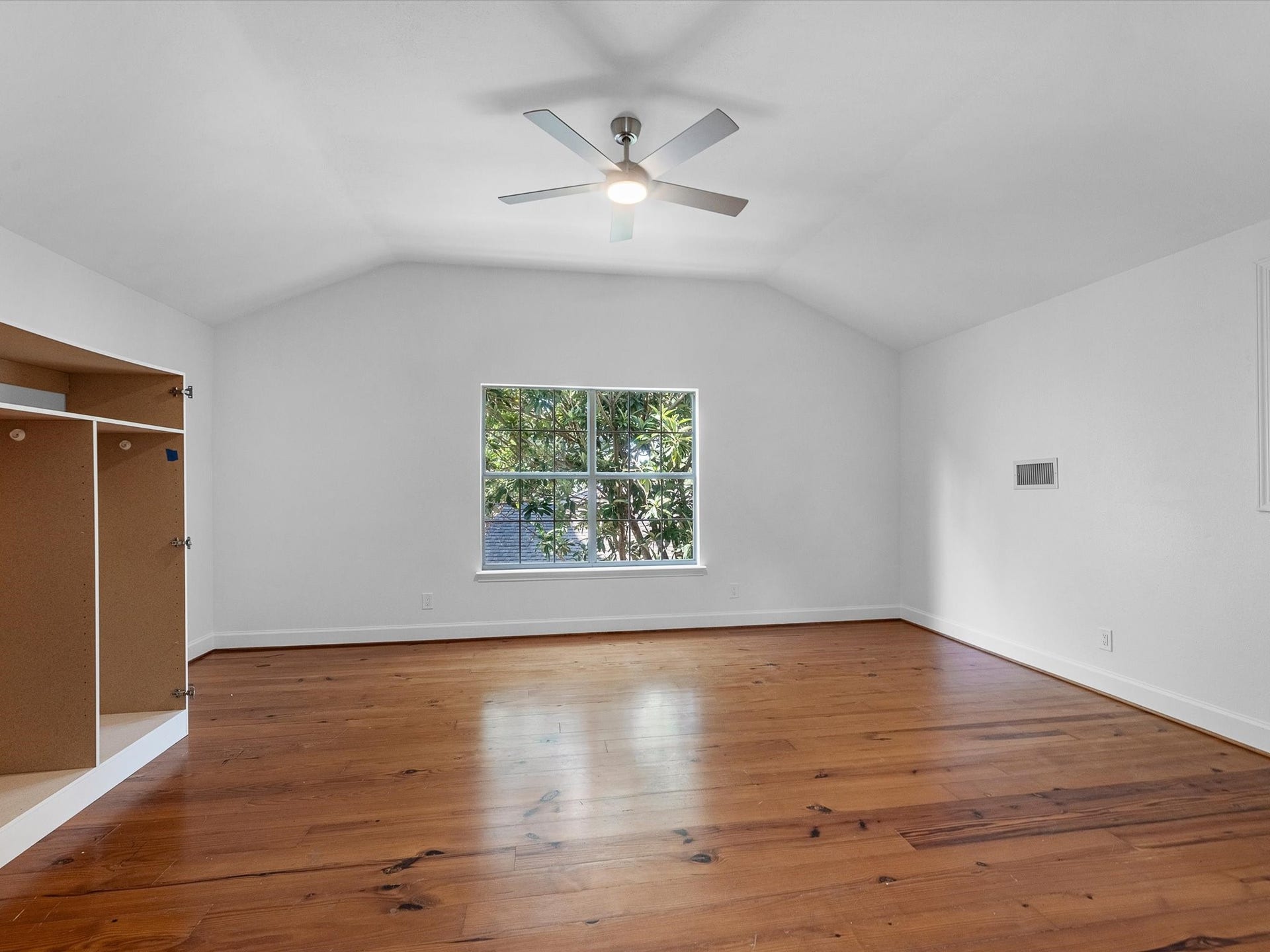 3210 Elmridge Street, Houston, TX 77025 3210 Elmridge Street, Houston, TX 77025