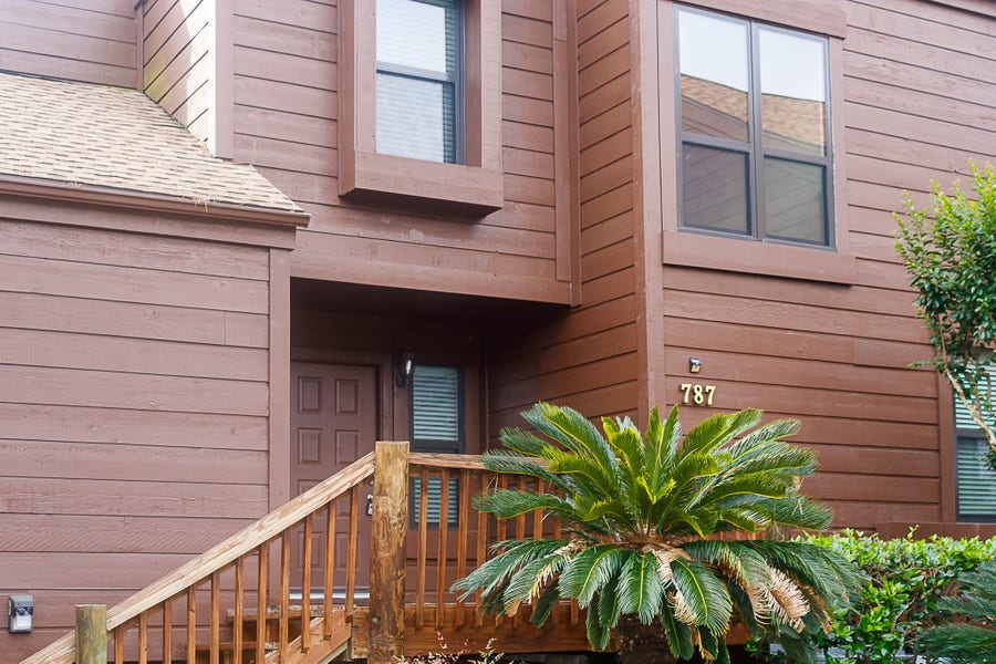 Property photo for 787 Davis Road, League City, TX