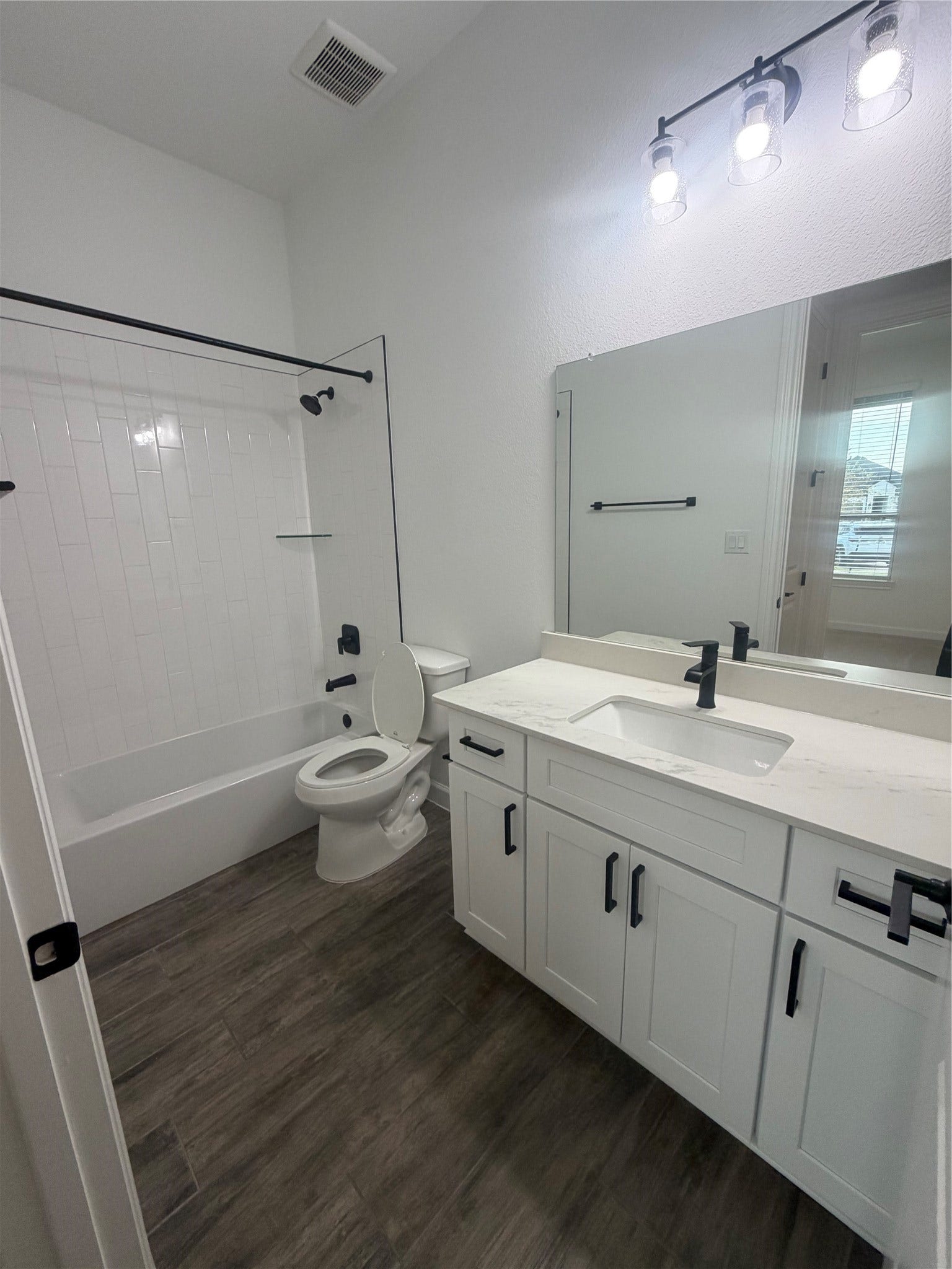 25302 Rothesay Lane, Katy, TX 77493 Bathroom #1, 1st Floor