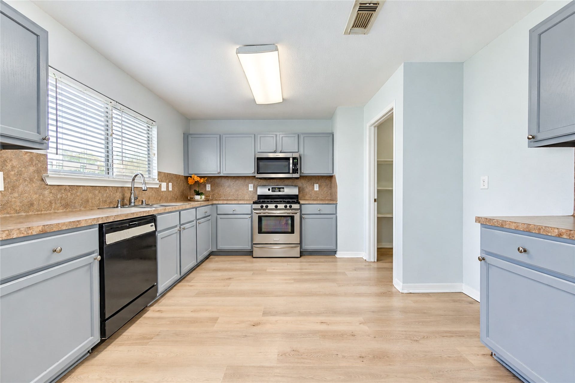 20910 Trenton Valley Lane, Katy, TX 77449 20910 Trenton Valley Lane, Katy, TX 77449