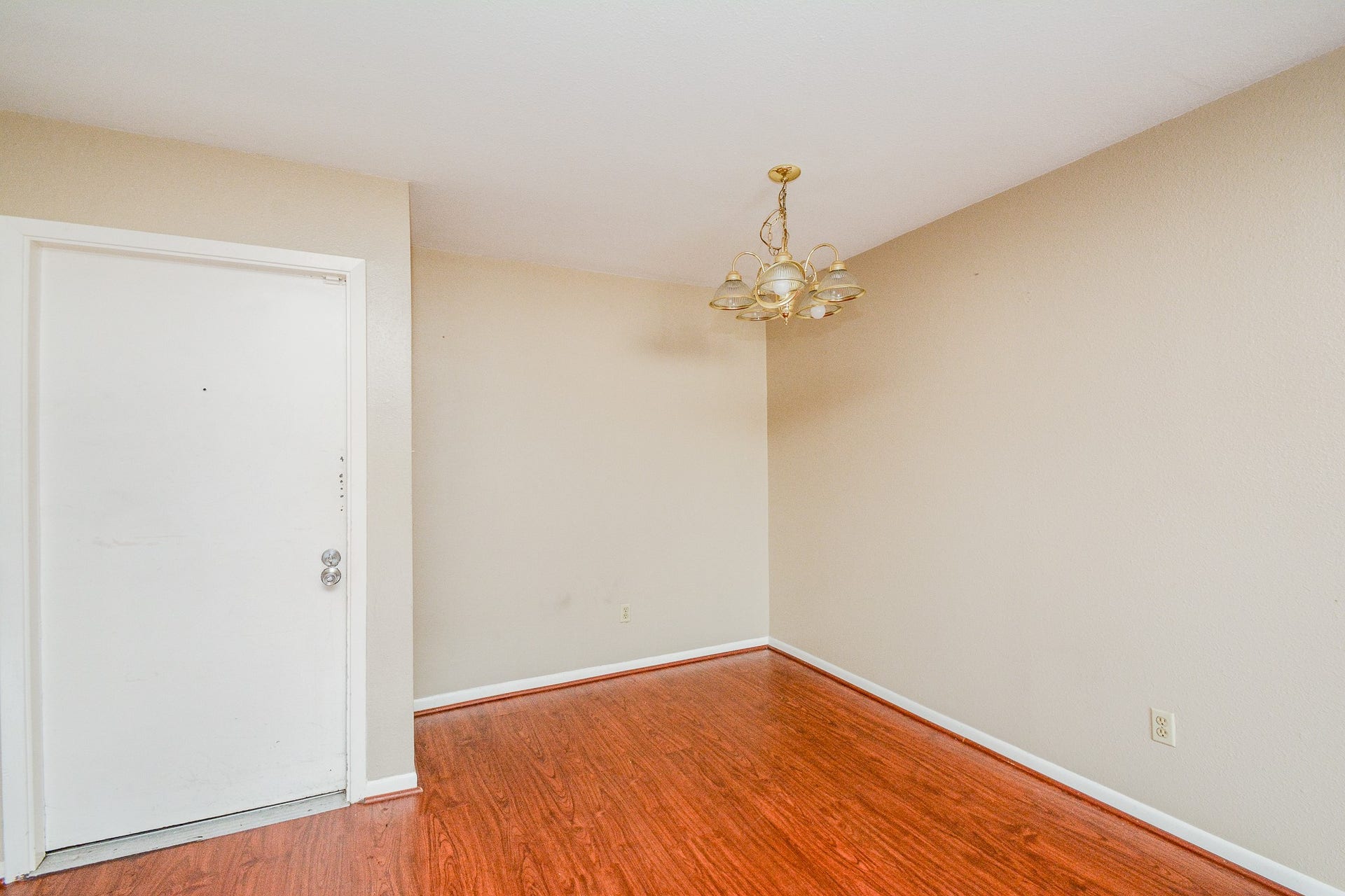 8519 Hearth Boulevard, #26, Houston, TX 77054 8519 Hearth Boulevard, #26, Houston, TX 77054