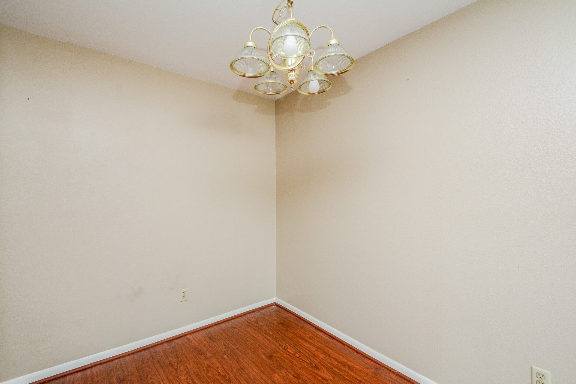 8519 Hearth Boulevard, #26, Houston, TX 77054 8519 Hearth Boulevard, #26, Houston, TX 77054
