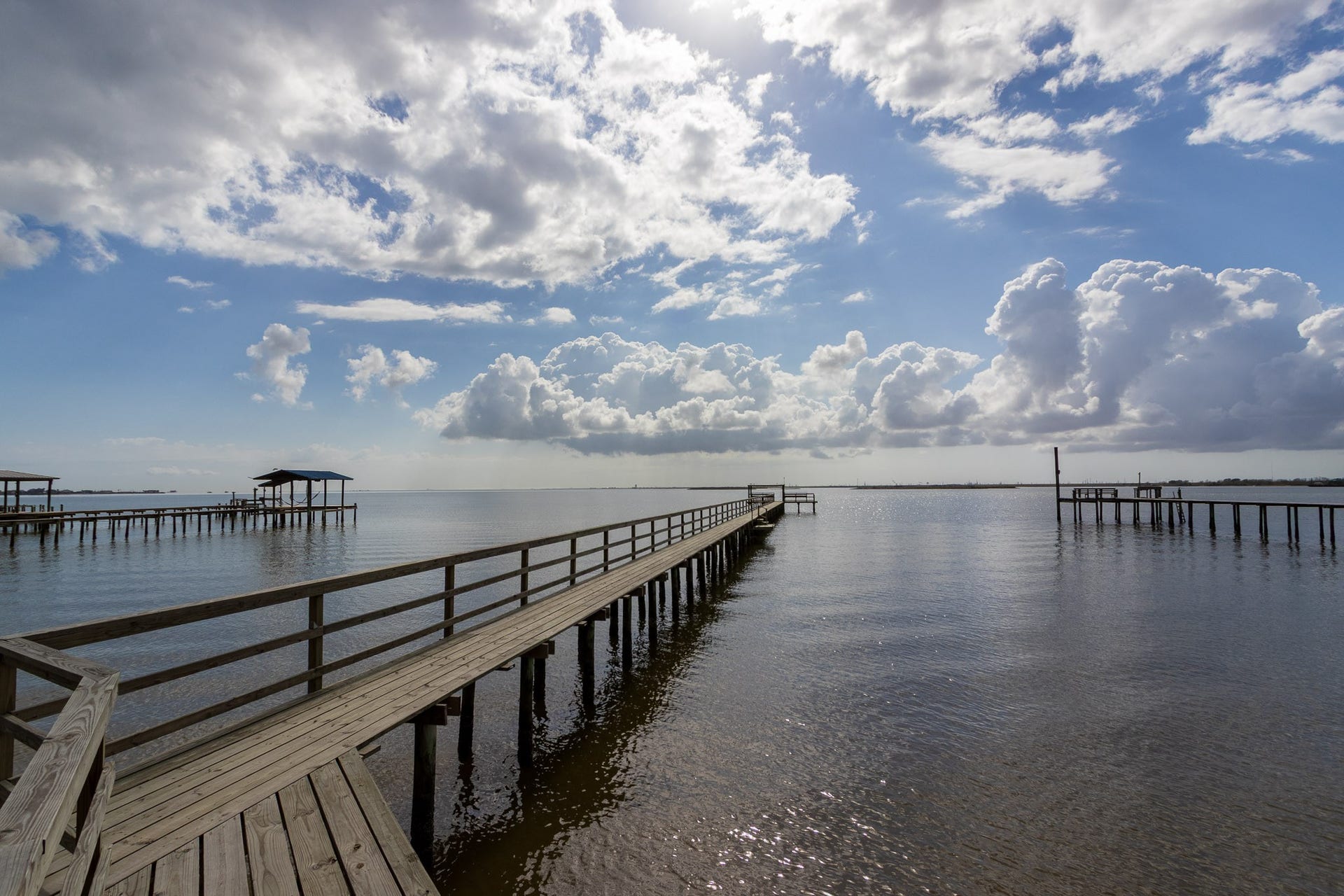 2414 Avenue P, San Leon, TX 77539 Private pier that only 5 properties share.