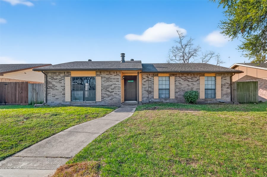 Property photo for 14034 Lourdes Drive, Houston, TX