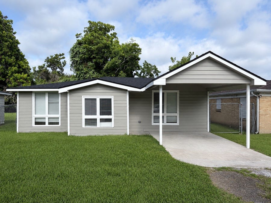 Property photo for 208 Preston Street, La Marque, TX