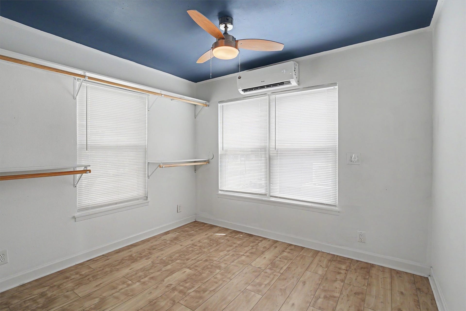 370 Ling Street, Bayou Vista, TX 77563 Bedroom that was previously used as a closet but the home is a 2 bedroom home upstairs or a 1 bedroom with a super large closet area