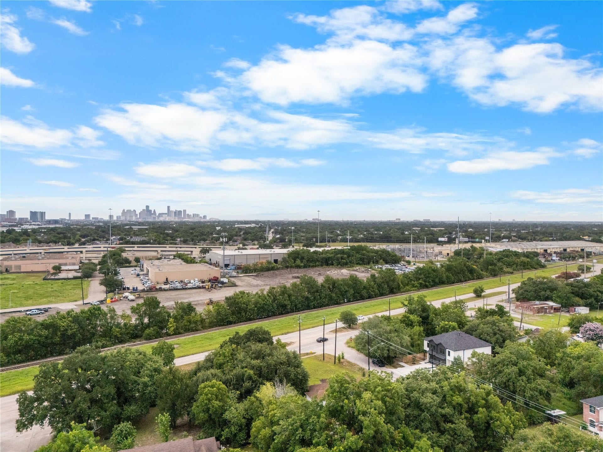 7901 Grandview Street, #B, Houston, TX 77051 7901 Grandview Street, #B, Houston, TX 77051