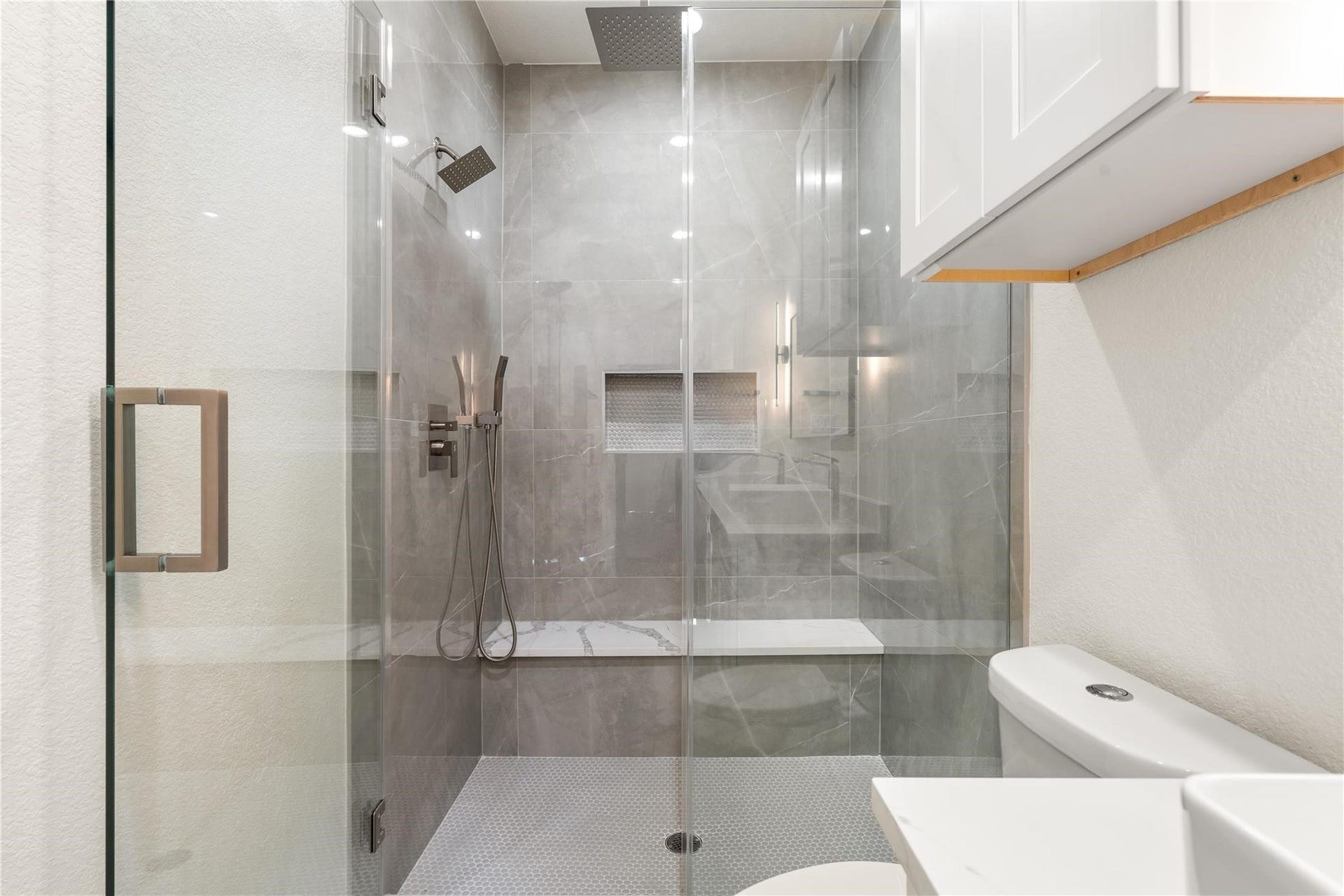7901 Grandview Street, #B, Houston, TX 77051 7901 Grandview Street, #B, Houston, TX 77051