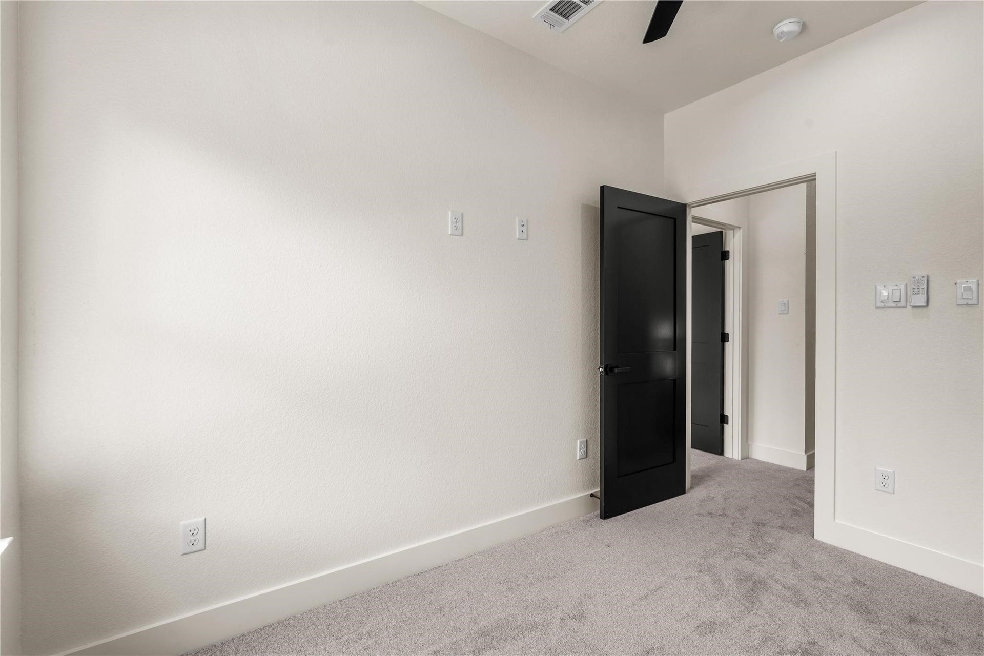 7901 Grandview Street, #B, Houston, TX 77051 7901 Grandview Street, #B, Houston, TX 77051